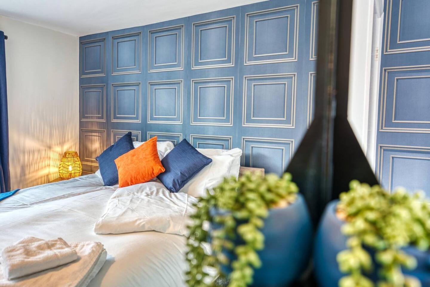 Dudley-5 Beds-Contractors-Parking-Long Stay! 외부 사진