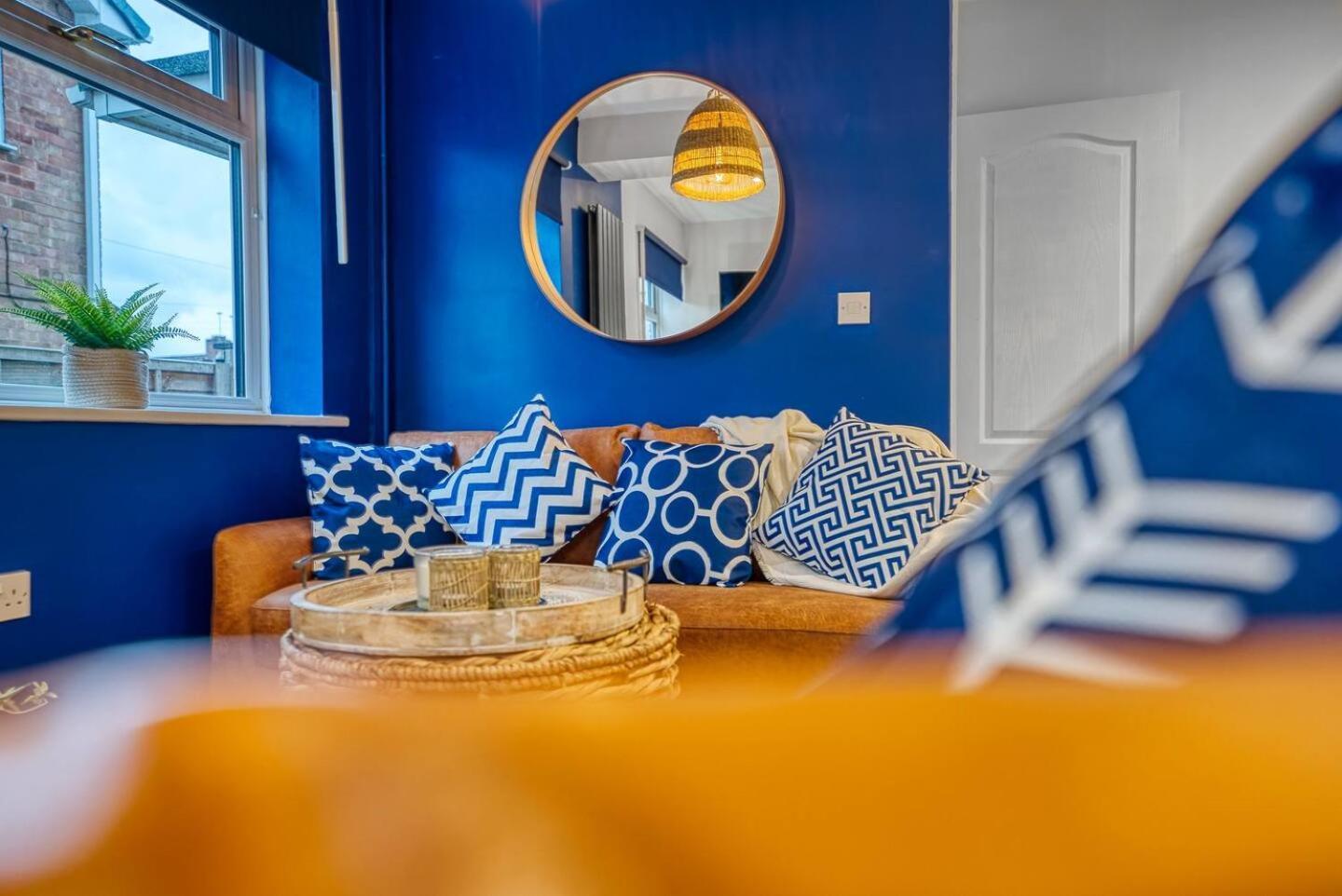 Dudley-5 Beds-Contractors-Parking-Long Stay! 외부 사진