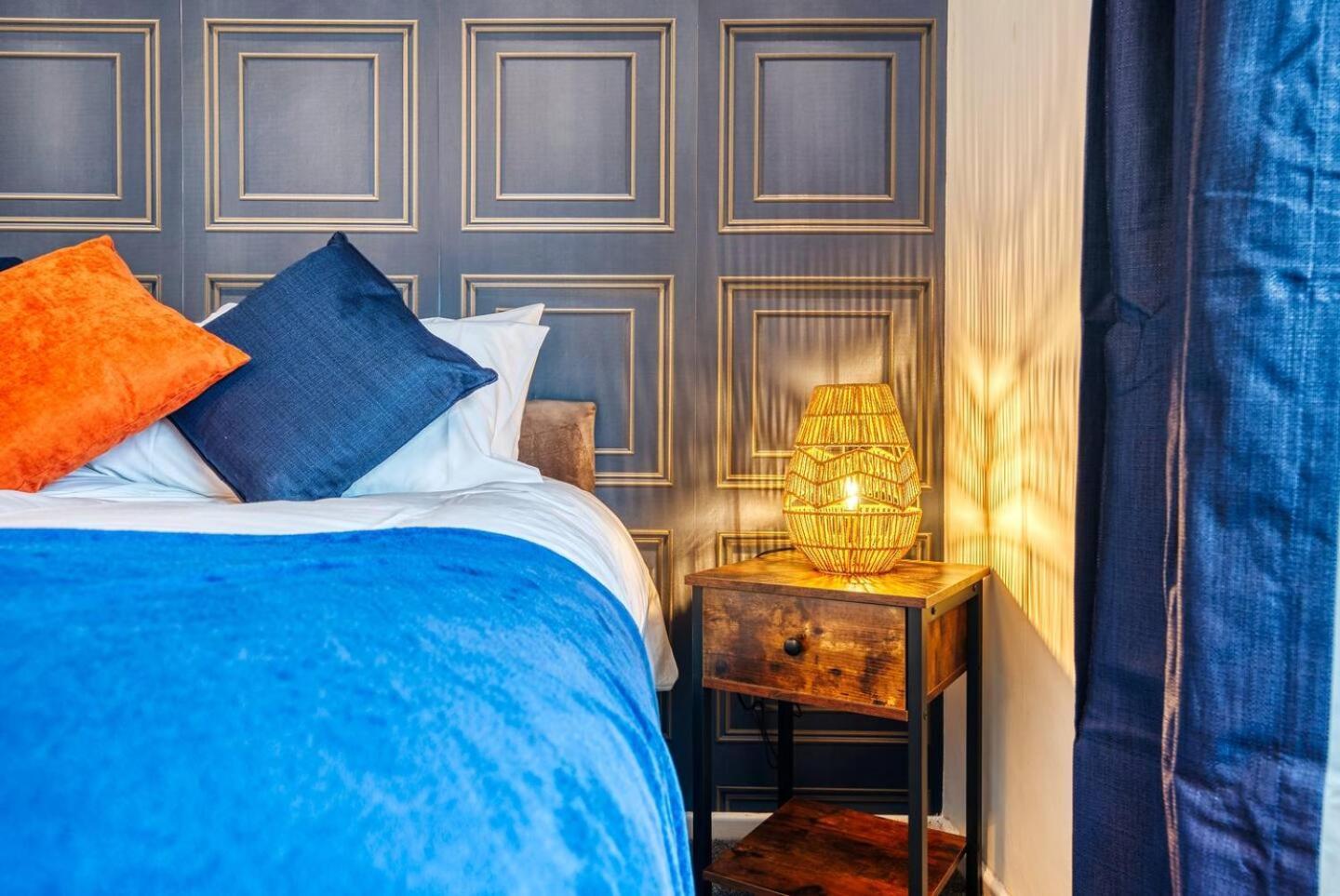 Dudley-5 Beds-Contractors-Parking-Long Stay! 외부 사진