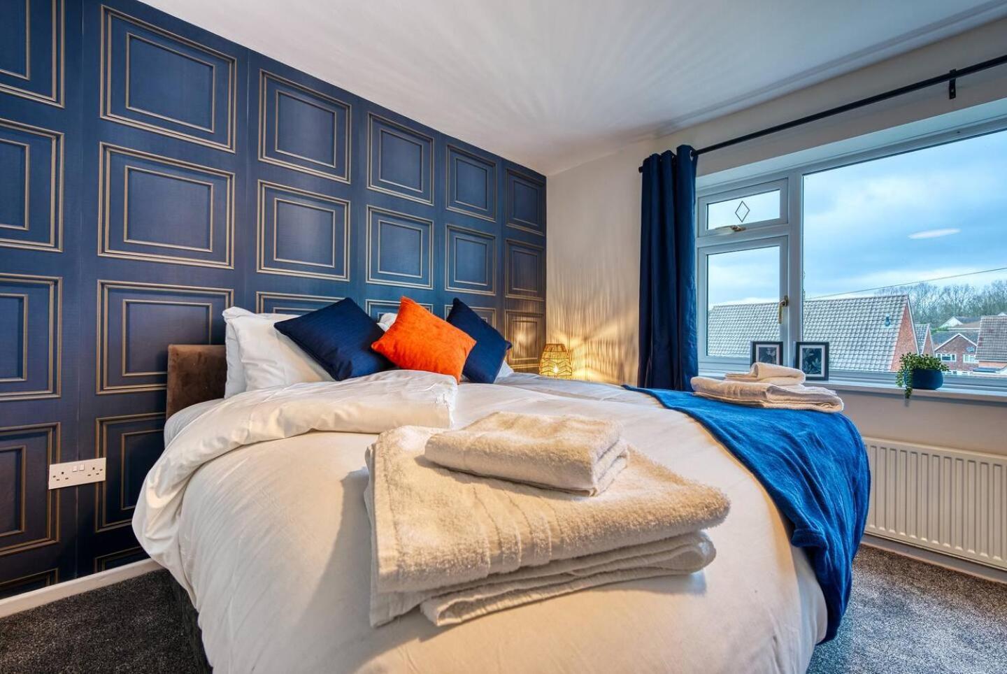 Dudley-5 Beds-Contractors-Parking-Long Stay! 외부 사진